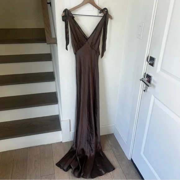 NWT Reformation Pernille Silk Maxi Dress in Magnetic Brown, Flaw - Picture 5 of 10